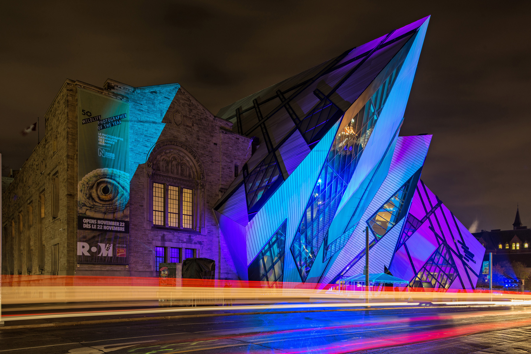 architecture-photography-rom-toronto-moment-factory-centennial-ball-05